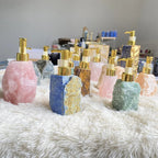 1 PCS Natural Pink Crystal Stone Press Bottle Dispenser