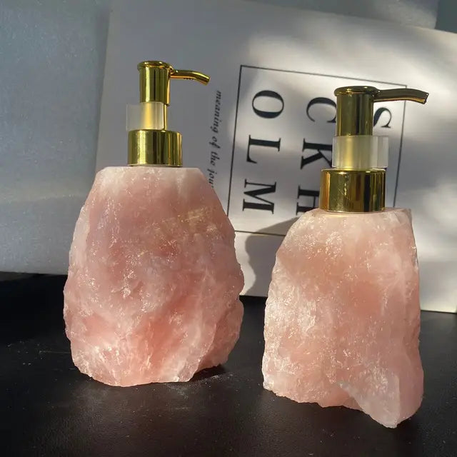 1 PCS Natural Pink Crystal Stone Press Bottle Dispenser