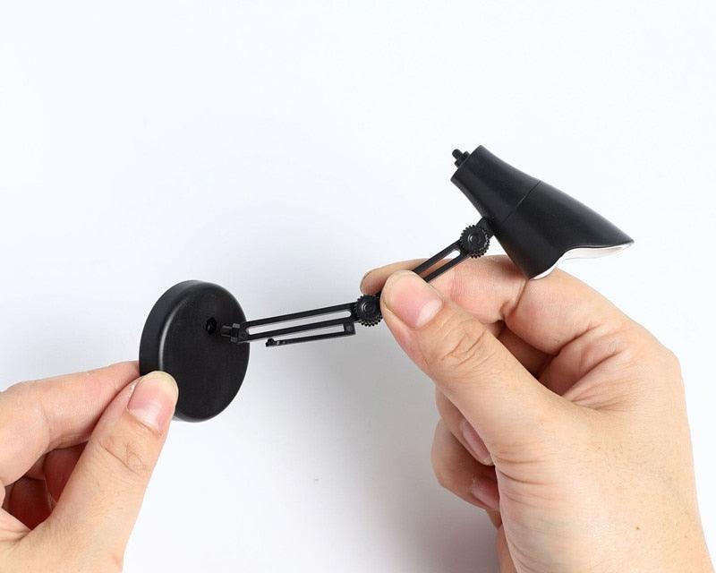 LED Mini Desk Lamp Foldable Magnetic Night Light