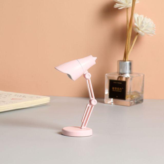 LED Mini Desk Lamp Foldable Magnetic Night Light